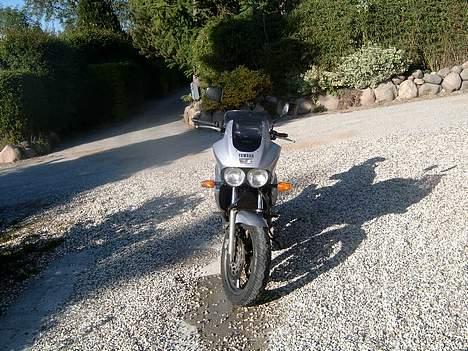 Yamaha TDM850 billede 3
