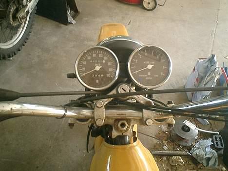 Suzuki SP 370 billede 4