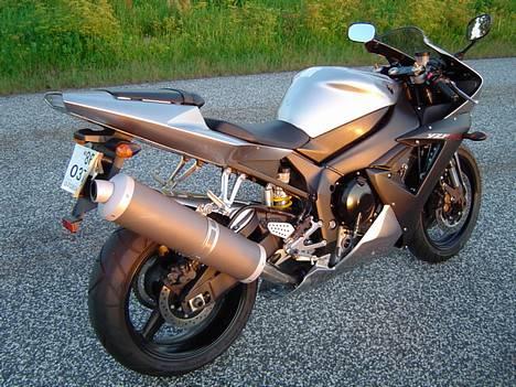 Yamaha YZF-R1 billede 5