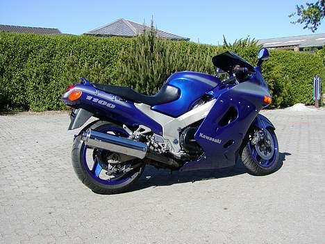 Kawasaki zzr1100 billede 3