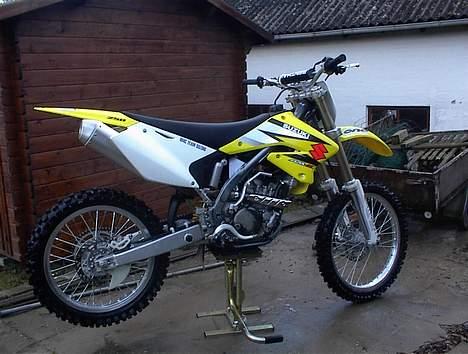 Suzuki RM-Z 250 ccm billede 3