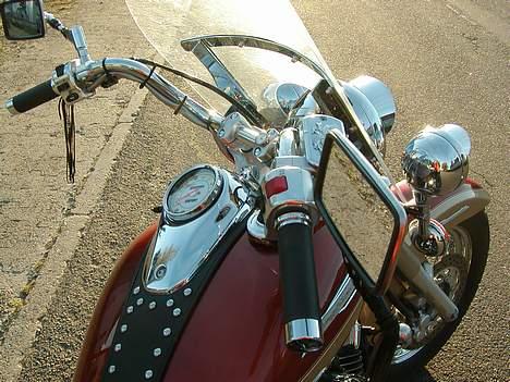 Yamaha xvs 650  dragstar classic billede 3