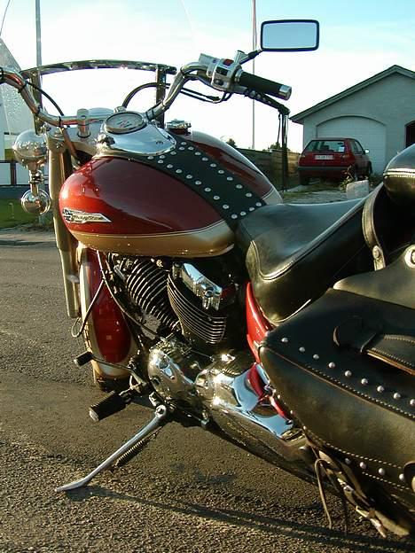 Yamaha xvs 650  dragstar classic billede 4