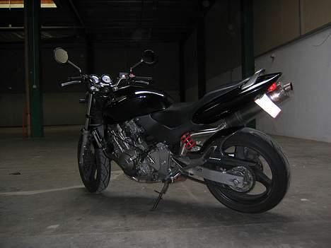 Honda cb 600F Hornet(solgt) billede 8