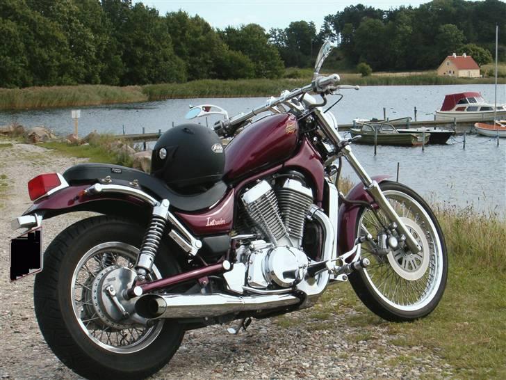 Suzuki Intruder. SOLGT - En tur ved Selsø billede 1