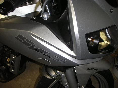Suzuki SV650S k3 -[SOLGT]- - Indicators Shutters og bilnk i positionslys billede 5