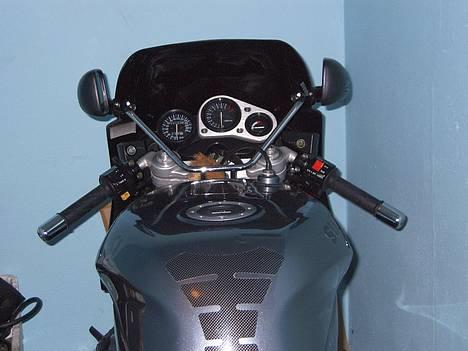 Suzuki GsxR 1100 w billede 9