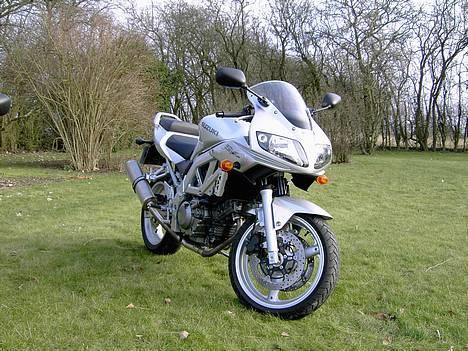 Suzuki sv 650s K3  billede 9