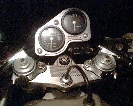 Suzuki GSX-R 1100 N  - Instrumenteringen billede 6