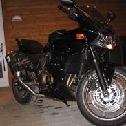 Kawasaki z 750 s