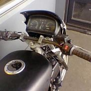 Kawasaki gpz500s