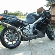Honda VFR750F