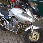 Suzuki GSF-600S **Solgt**