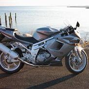 Hyosung GT 650 R