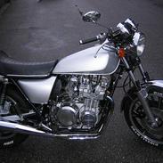 Kawasaki SR 650
