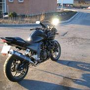 Kawasaki z 750 s