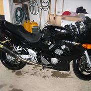 Suzuki gsx750f