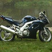 Suzuki SV 1000 S K4 *solgt*