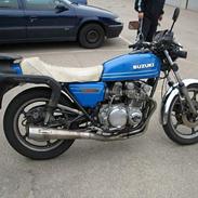 Suzuki GS550 E