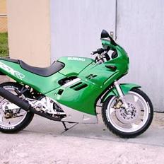 Suzuki GSXR 250 Solgt