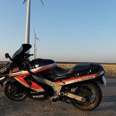 Kawasaki zx-10 *SOLGT*