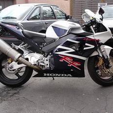 Honda CBR 900 RR Fireblade