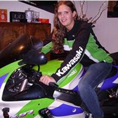 Kawasaki ZX9r