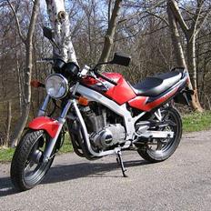 Suzuki gs 500 - solgt
