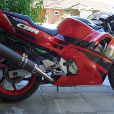Honda cbr 600 