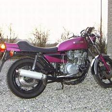 Suzuki GS750