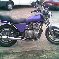 Suzuki GS550L