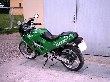 Suzuki GSXR 250 Solgt billede 2