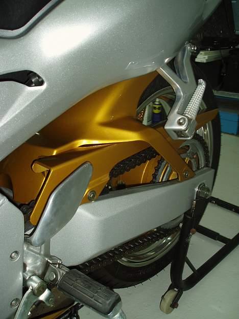 Yamaha YZF 600 R ( SOLGT ) - Lidt mere guld billede 10