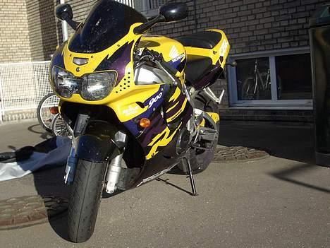 Honda CBR 900 Fireblade billede 4