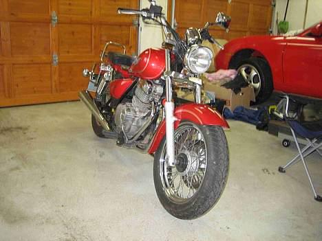 Suzuki Marauder GZ 250 -SOLGT- - Nypoleret, og klar til sommer... billede 2