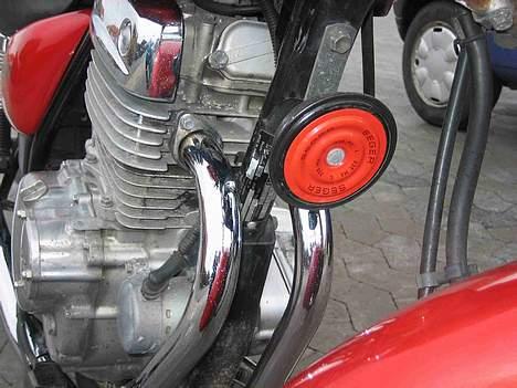 Suzuki Marauder GZ 250 -SOLGT- - Det nye horn! billede 5