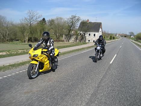 Suzuki Sv 650s  --SOLGT-- billede 4