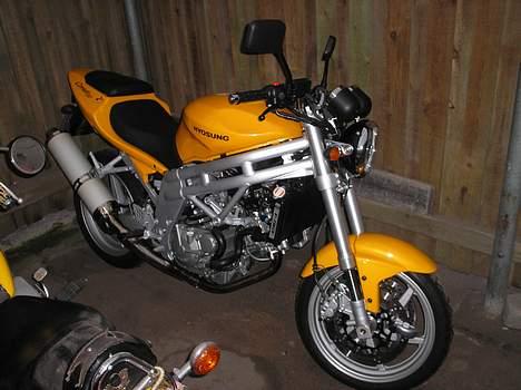 Hyosung gt 650 comet billede 3