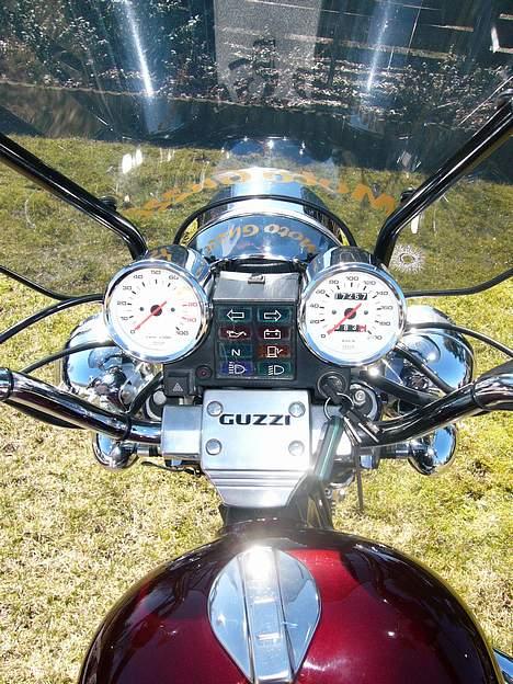 Moto Guzzi Nevada - Pilotens styrepult billede 6