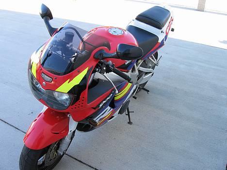 Honda CBR900RR FireBlade SOLGT billede 6