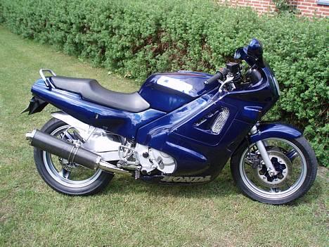 Honda cbr 600 billede 2