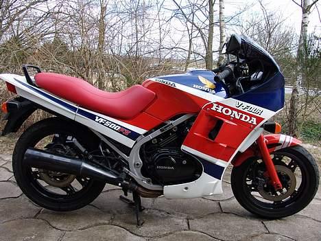 Honda VF 500 F2   ***Solgt*** billede 1