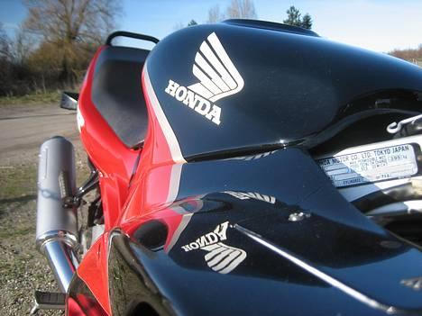 Honda CBR 600 - F2 billede 1