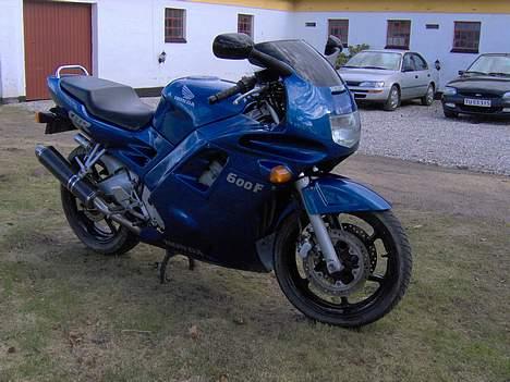 Honda CBR 600 F SOLGT!!! billede 1