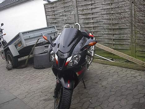 Aprilia RSV 1000R billede 17