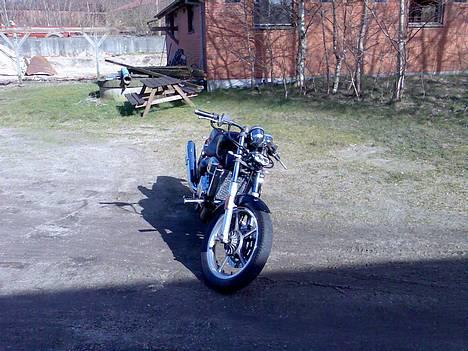 Honda super magna - Så er den klar igen billede 5