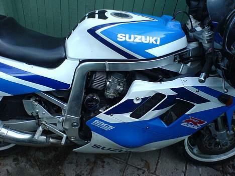 Suzuki Gsx-r 750 -SOLGT- billede 1