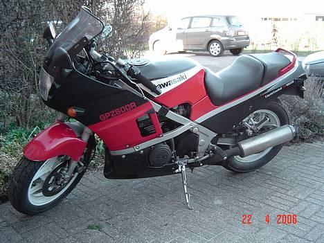 Kawasaki GPz600R/GPZ 600 R/ZX600A Solgt :-( - Bike billede 7