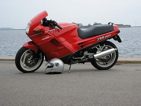 Ducati 750 PASO billede 9