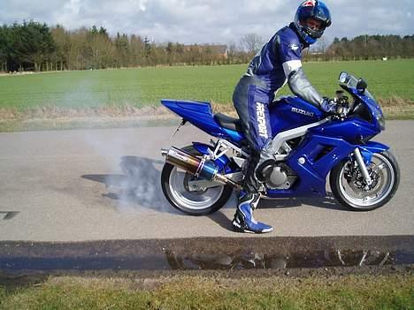 Suzuki sv650s (Skjern) SOLGT billede 13